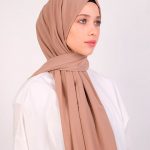 hijab-soie-de-medine-losyana_baytik-noir-2