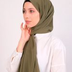 hijab-soie-de-medine-losyana_baytik-noir-2