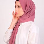 hijab-soie-de-medine-losyana_baytik-noir-2