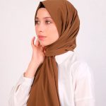 hijab-soie-de-medine-losyana_baytik-noir-2